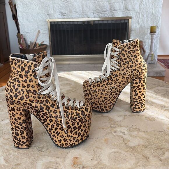 UNIF Hellbound Leopard Print Calf Hair Platform Leather Booties - Picture 5 of 16